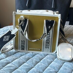 Steve Madden purse